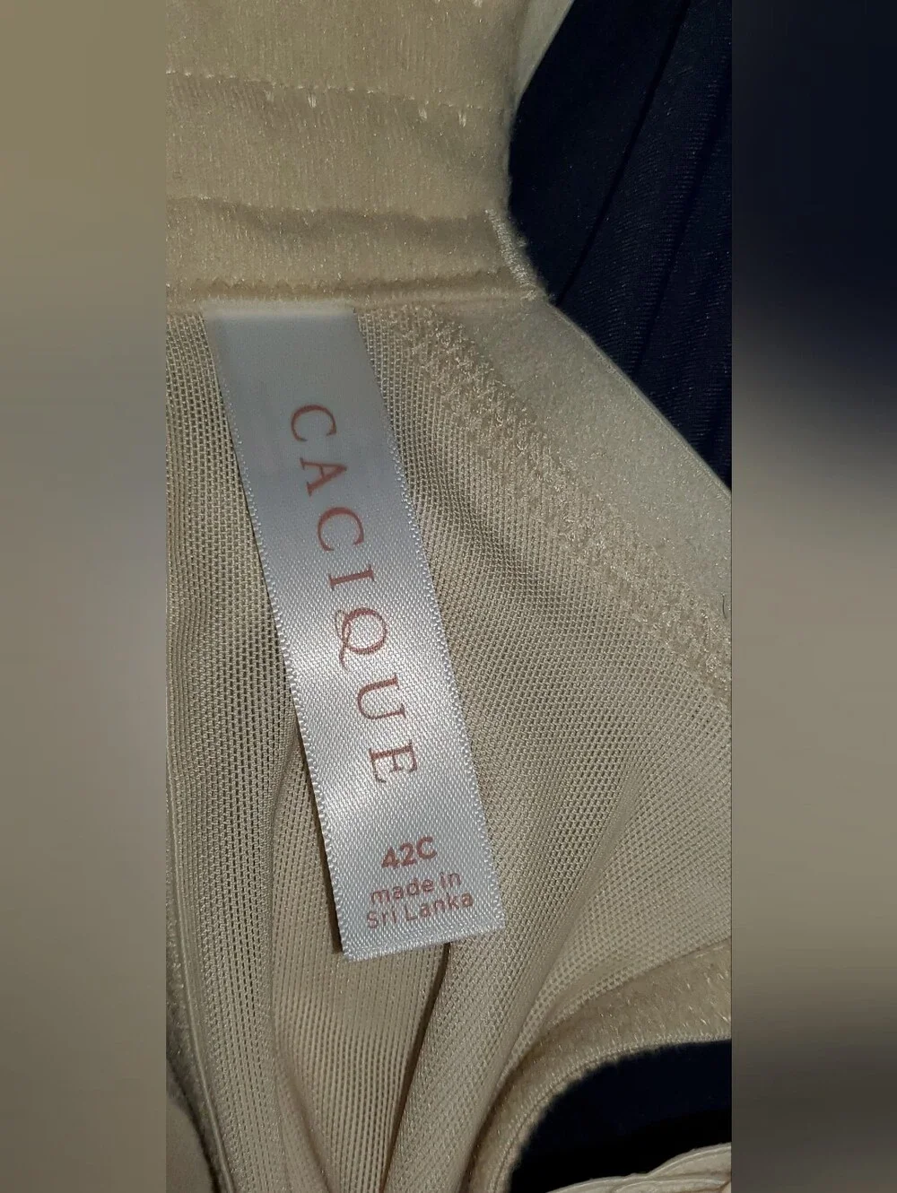 LIKE NEW Push-up Cacique Boost Plunge bra  42C